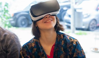 Transforming Industries: The Impact of AR/VR Application Development Companies in India